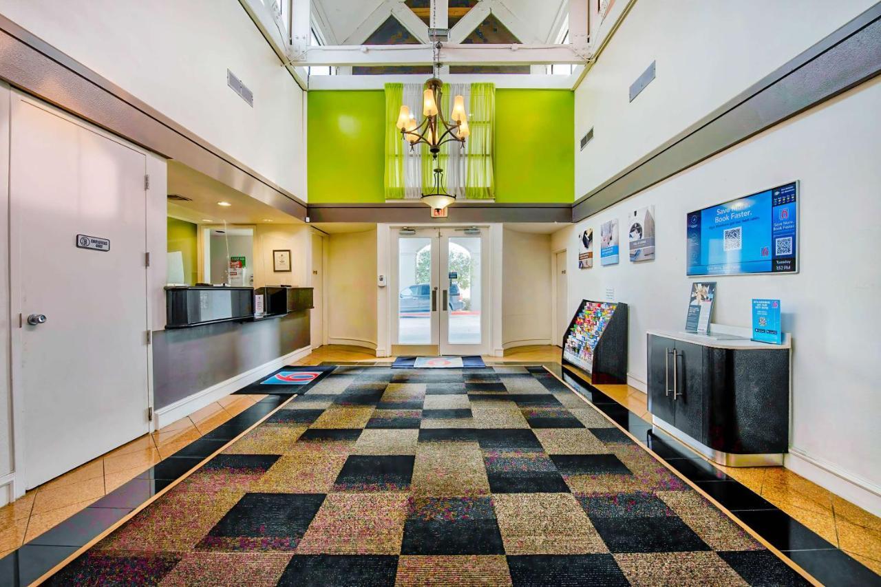 Studio 6-San Antonio, Tx - Airport Екстер'єр фото